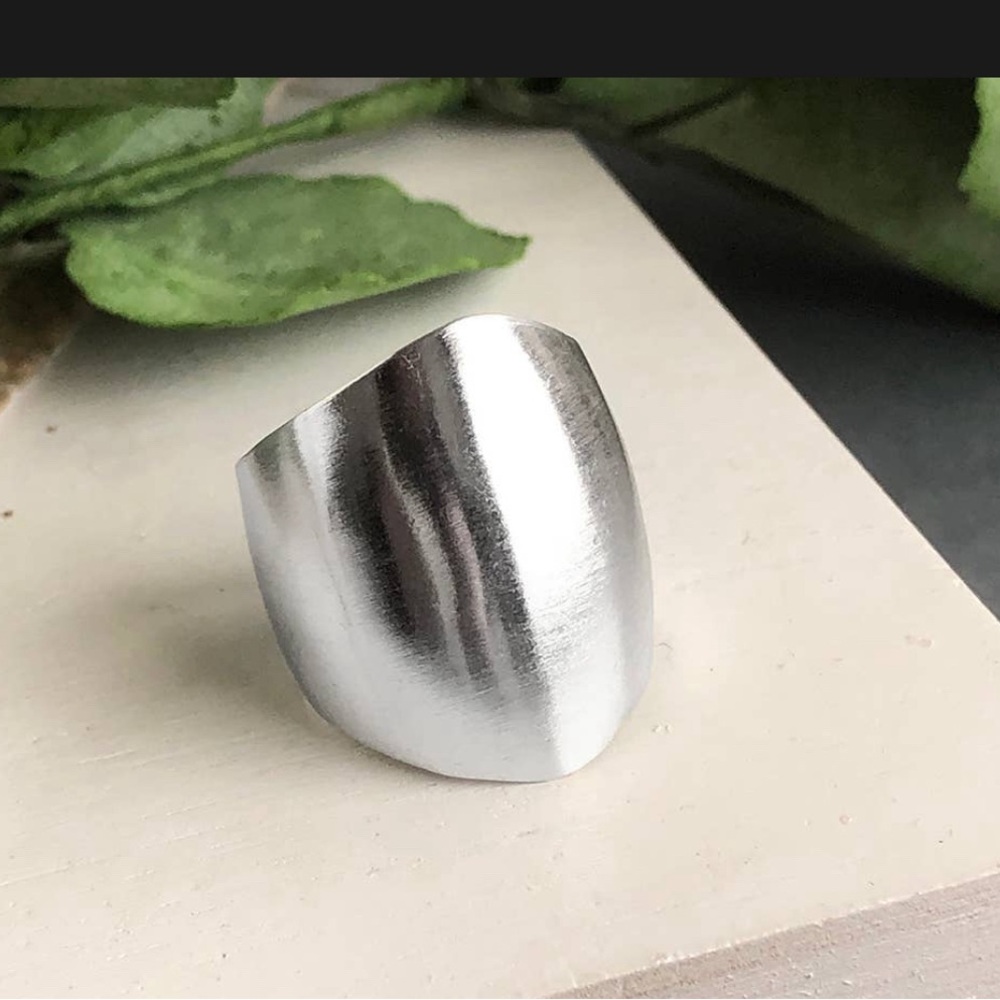 Elongated Dome Ring